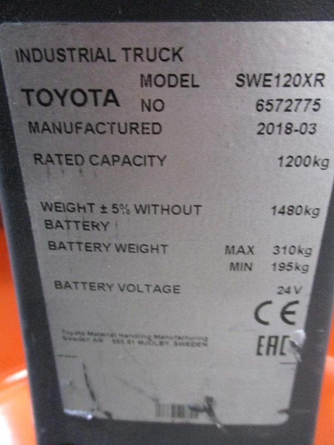 Refurbished 2018 TOYOTA SWE120XR - 942
