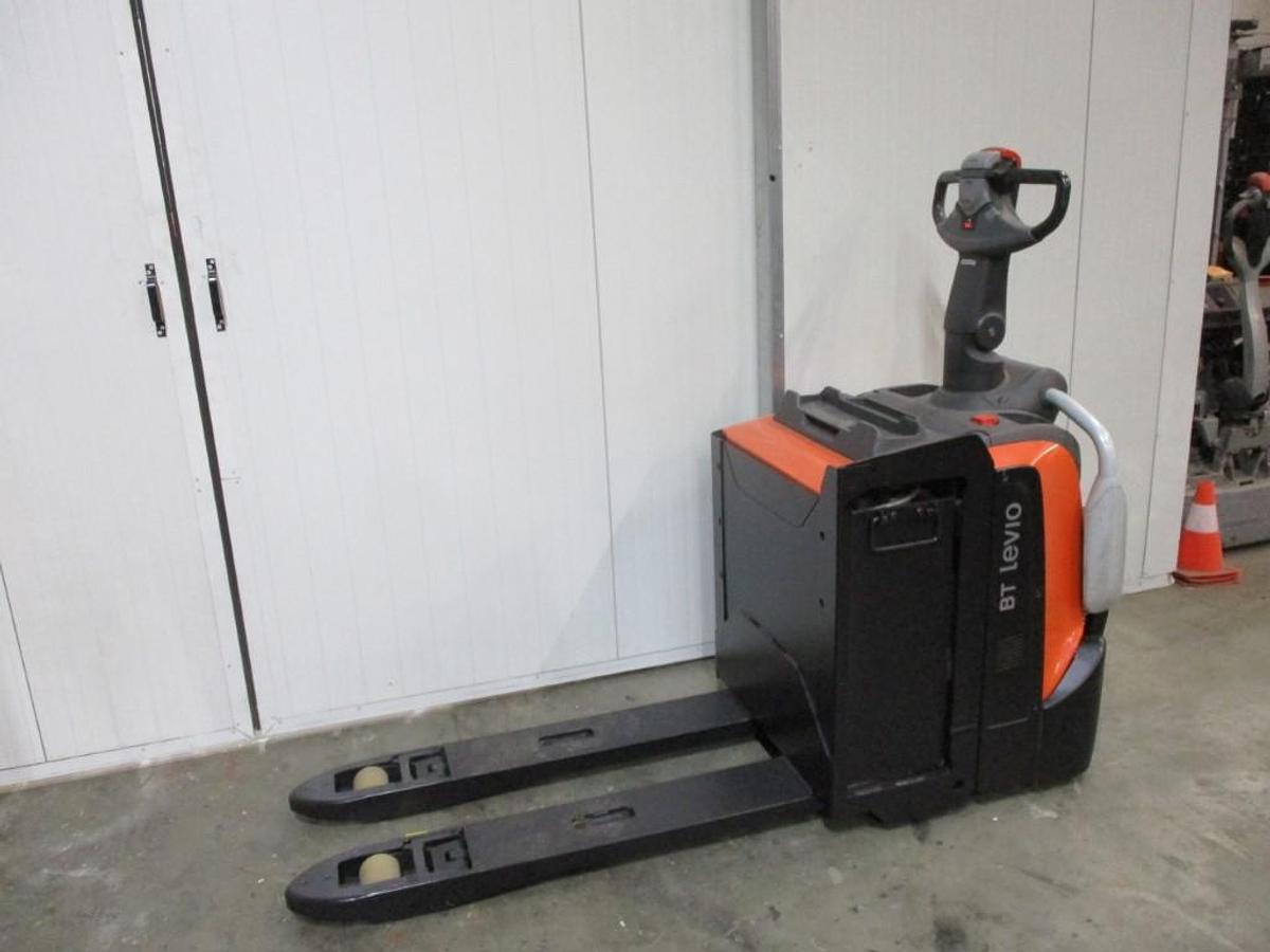 Refurbished 2019 TOYOTA LPE200 - 2146