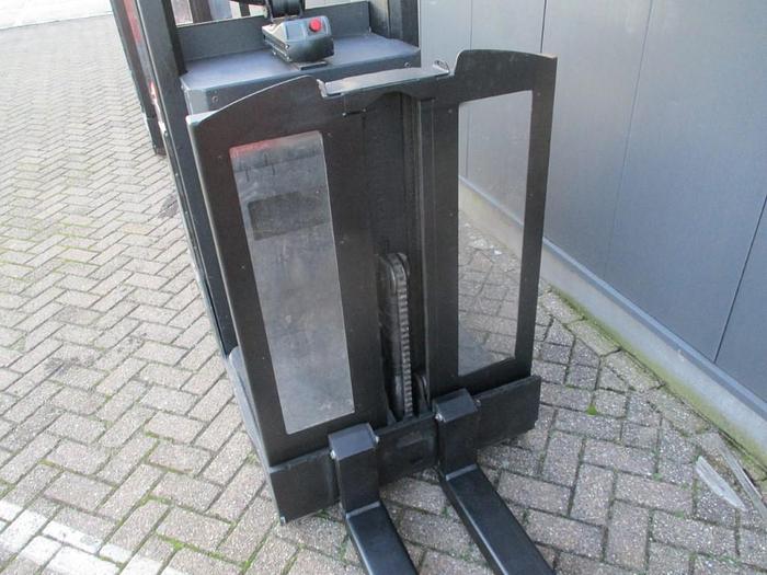 Used 2013 BT OME 100N OPTIO