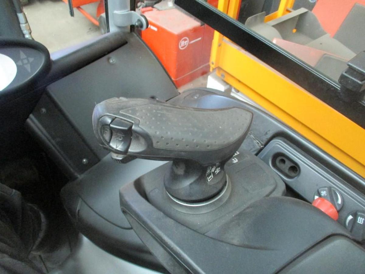 Refurbished 2015 STILL RX 60-30 - 2017