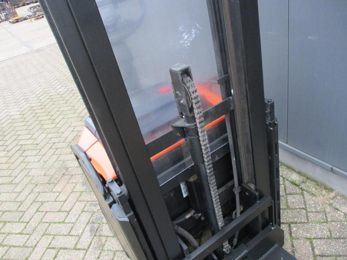 Refurbished 2016 TOYOTA SPE120L