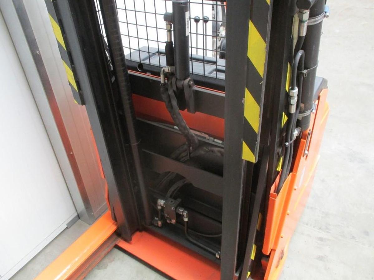 Refurbished 2016 BT SPE120 XR - 353