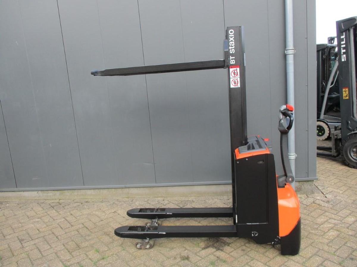 Refurbished 2015 TOYOTA BT SWE 080L - 1077