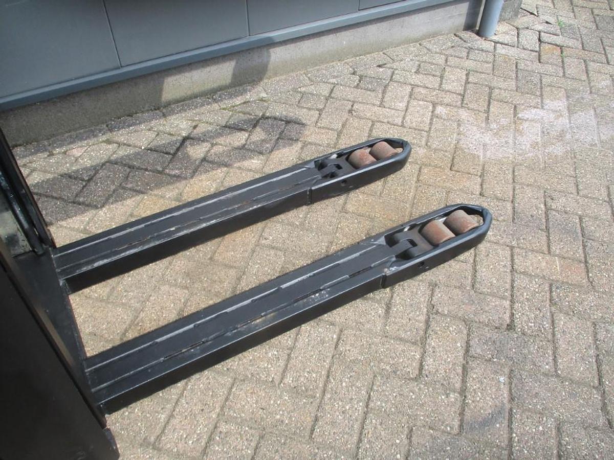 Refurbished 2016 BT SPE 200L - 2468