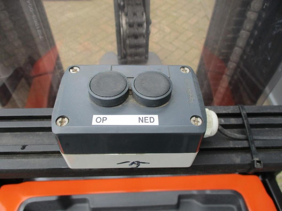 Refurbished 2019 TOYOTA SWE140L triplex - 2161