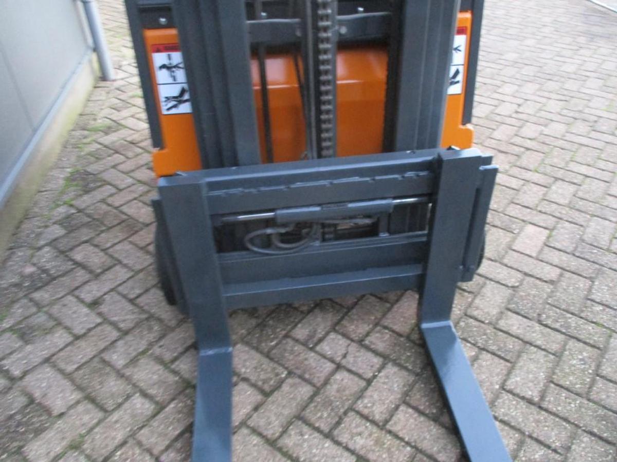 Refurbished 2002 STILL R50-10