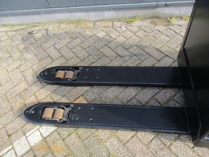 Gerenoveerd 2015 BT LWE200 - 1280