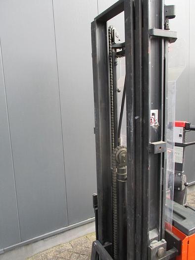 Refurbished 2000 BT LSV 1250 - 1810