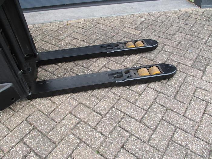 Überholt 2008 BT SWE120L - 2288