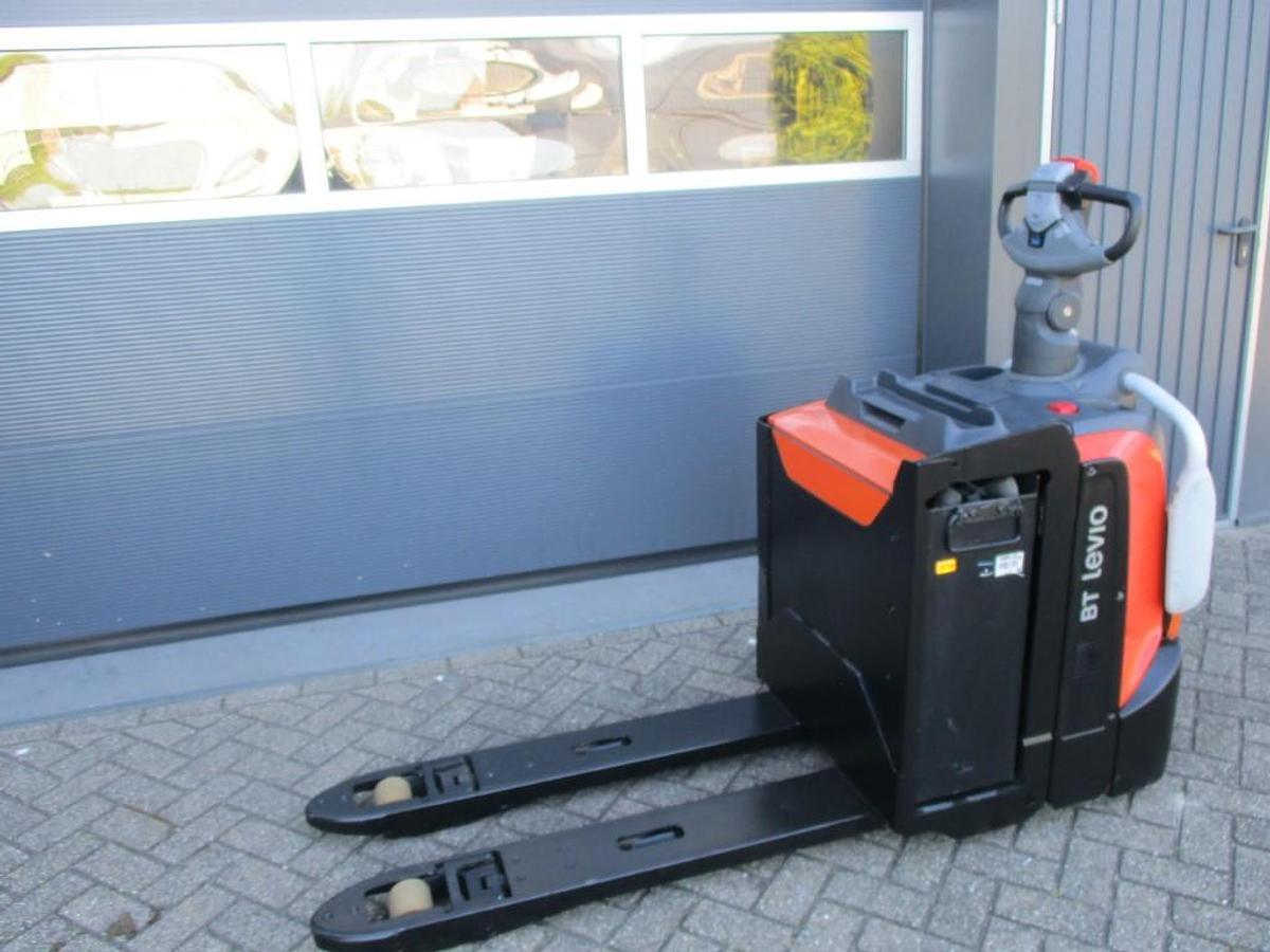 Refurbished 2020 TOYOTA LPE200 - 732