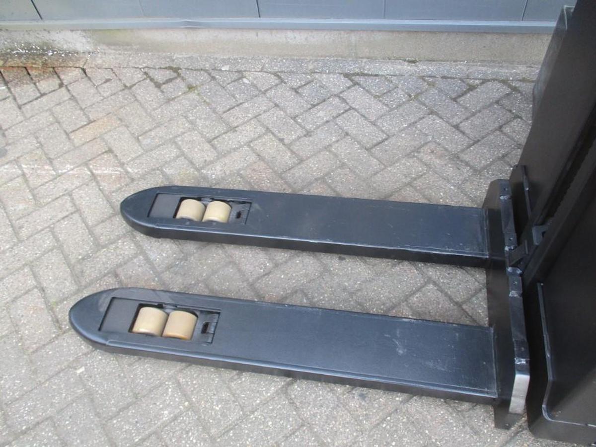 Refurbished 2014 BT SWE 080L -62