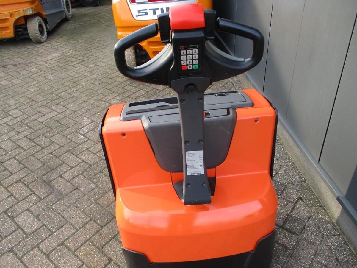 Refurbished 2016 TOYOTA BT LWE160 - 850