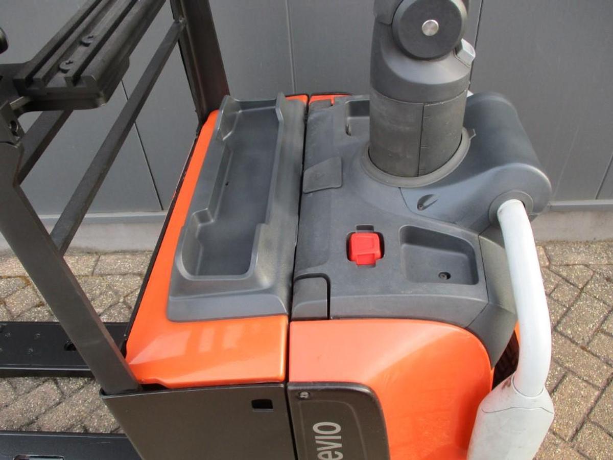 Refurbished 2019 TOYOTA LPE200 - 2202