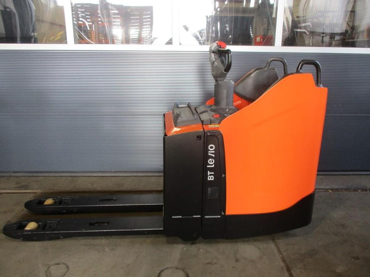 Refurbished 2020 TOYOTA LPE200 - 2447