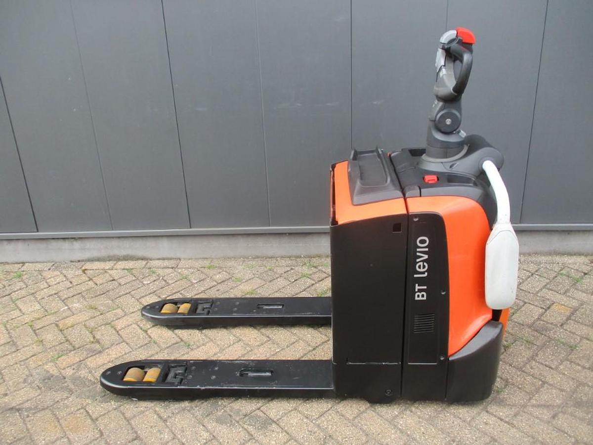 Refurbished 2021 BT LPE 200 - 1833