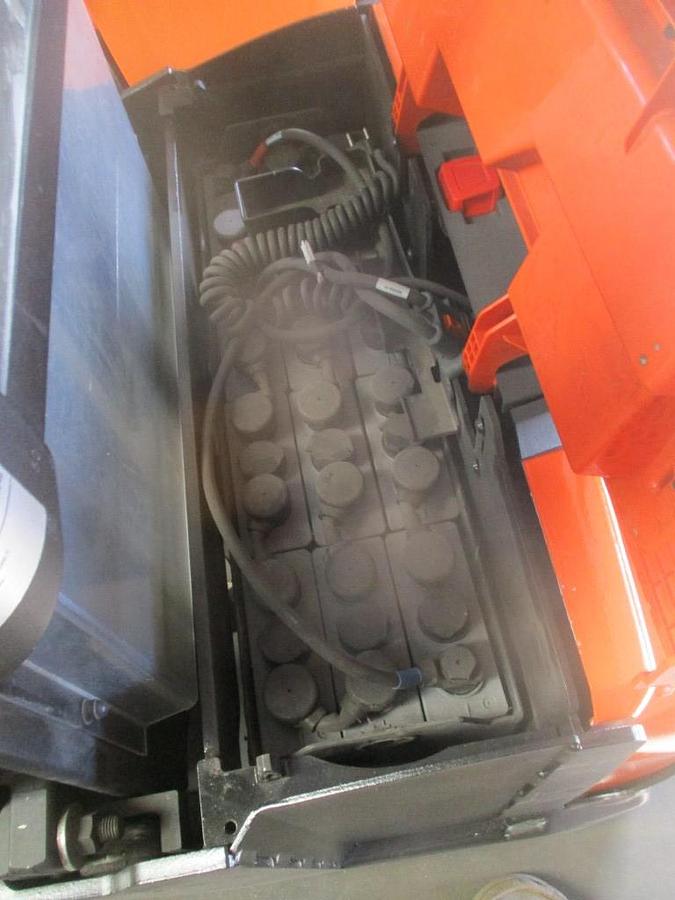 Refurbished 2014 BT SWE 200D - 321