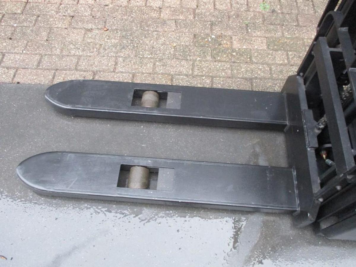Refurbished 2012 TOYOTA BT SWE120 - 842