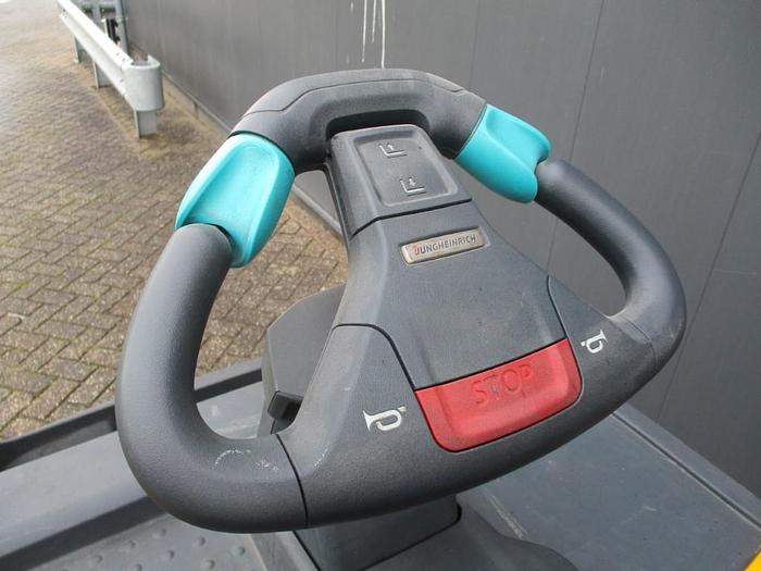Refurbished 2016 Jungheinrich ECE 225 HP