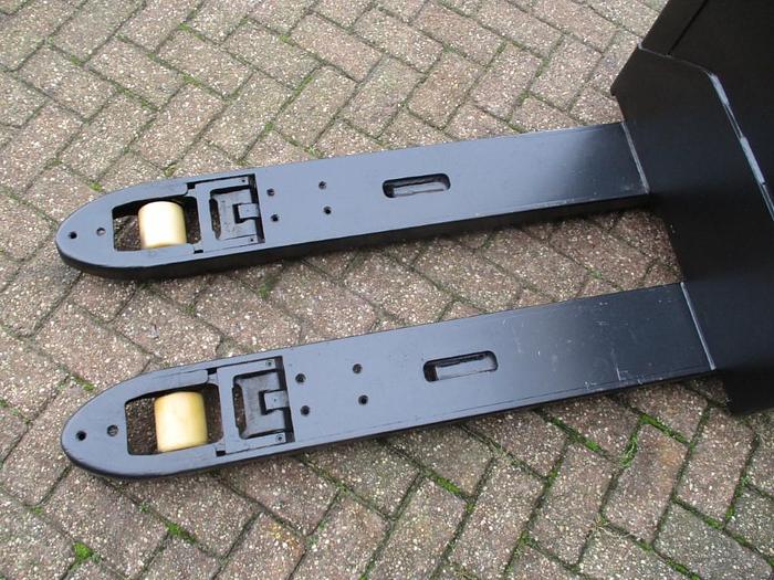 Refurbished 2015 BT LPE 220 - 2151