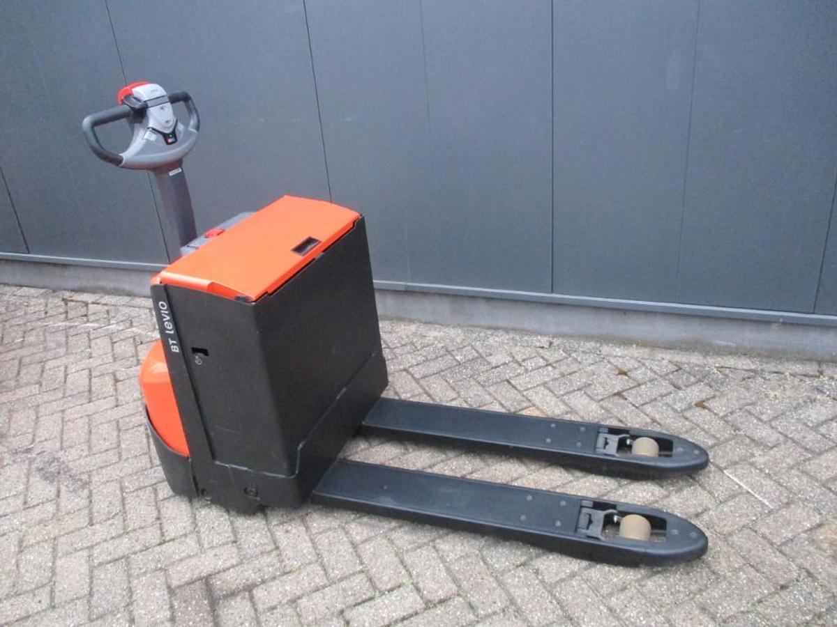 Refurbished 2019 TOYOTA LWE250 - 002