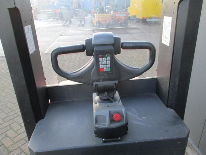 Used 2013 BT OME 100N OPTIO