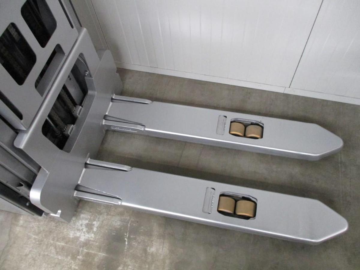 Refurbished 2019 STILL EXV 16 triplex - 463