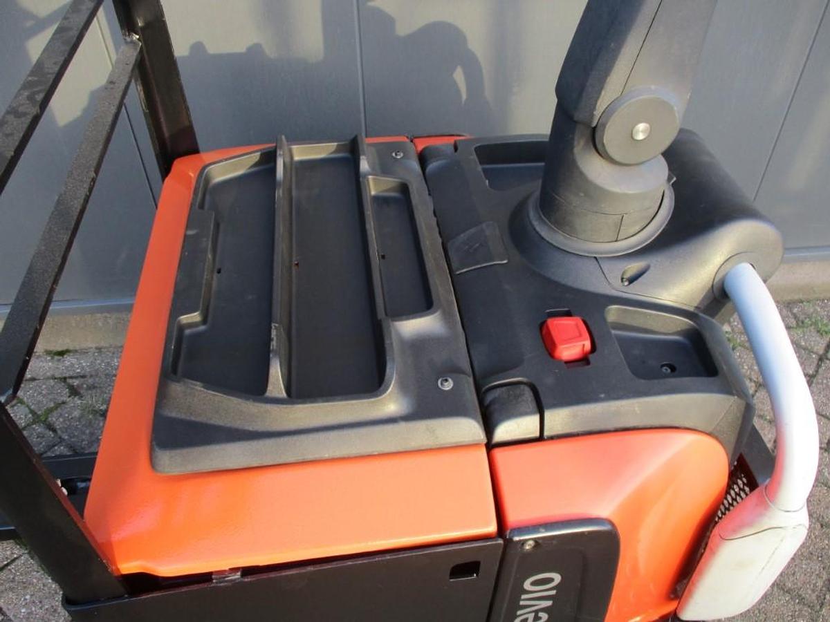 Refurbished 2018 TOYOTA LPE250 - 2555