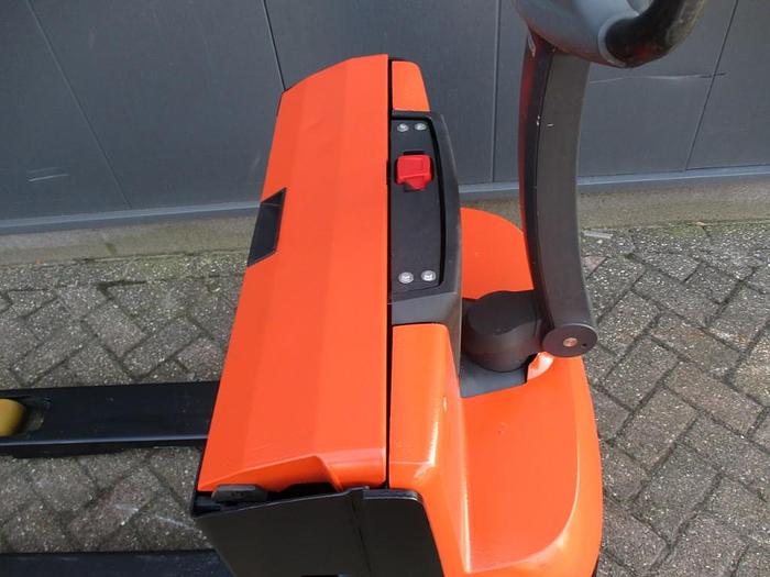 Refurbished 2018 TOYOTA LWE 140 - 733