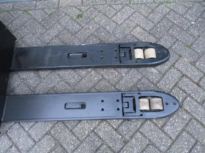 Refurbished 2017 TOYOTA LPE 250 - 2216