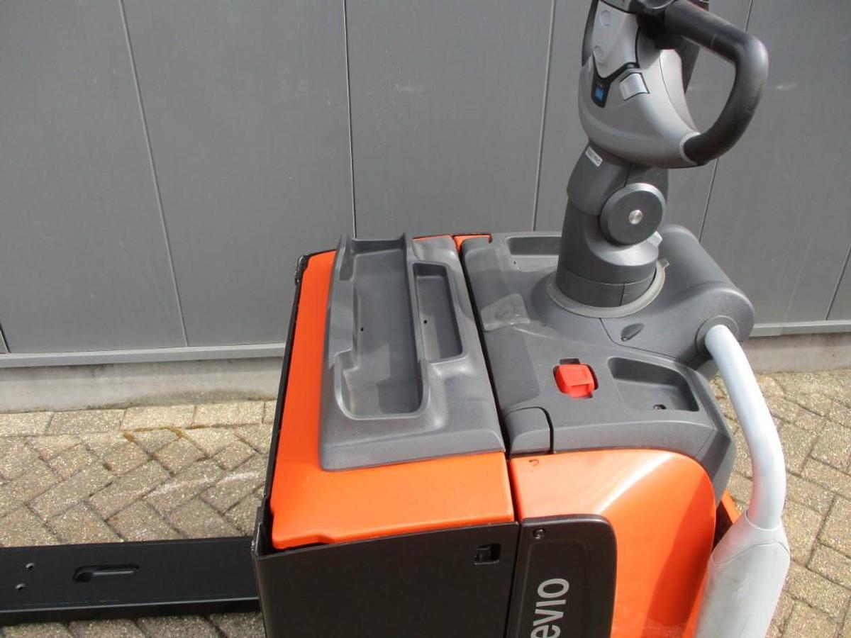 Refurbished 2020 TOYOTA LPE200 - 2195
