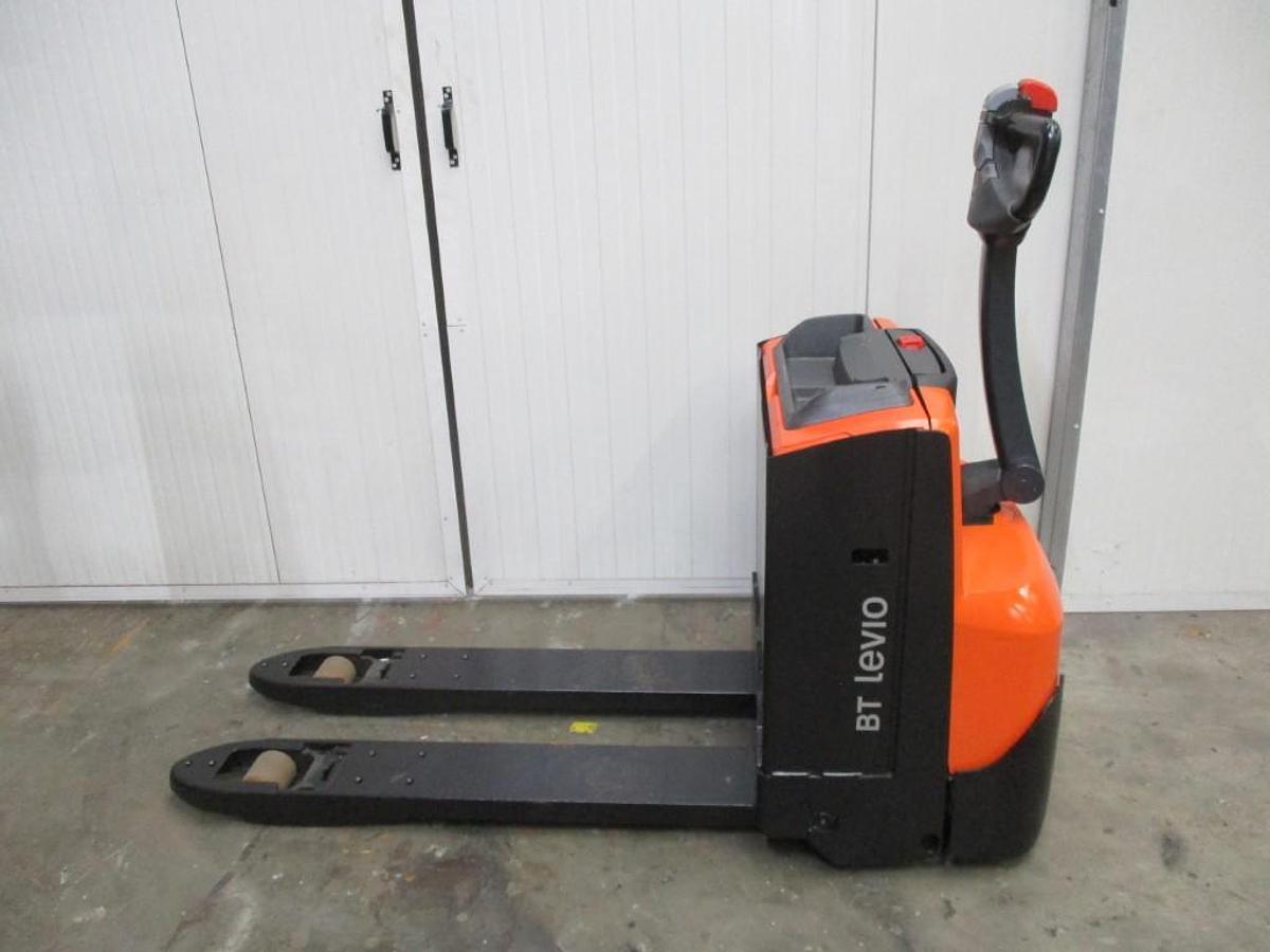 Refurbished 2015 TOYOTA BT LWE 200 - 1122