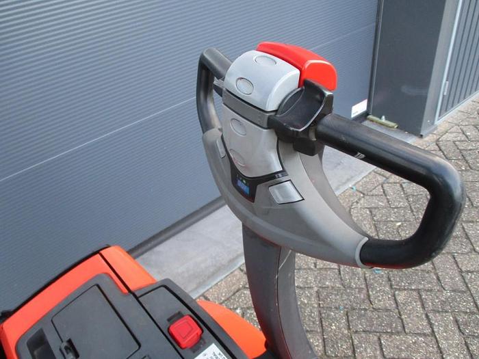 Refurbished 2017 BT SWE 140 - 1244