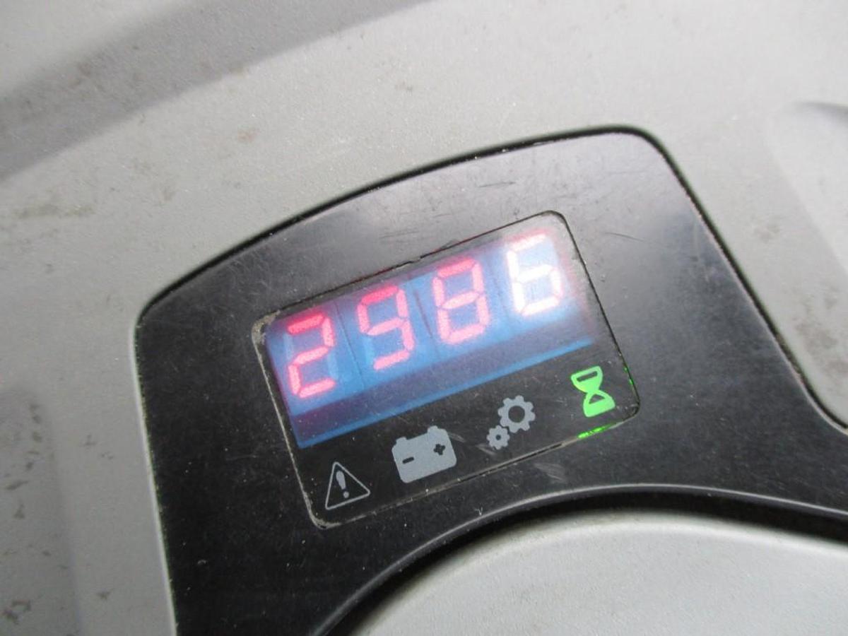 Refurbished 2016 TOYOTA SPE120L