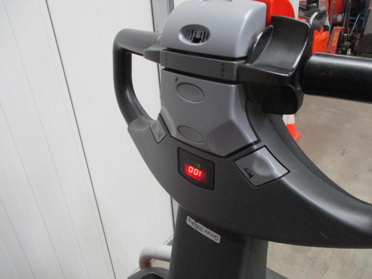 Refurbished 2015 TOYOTA BT LPE200 - 2331
