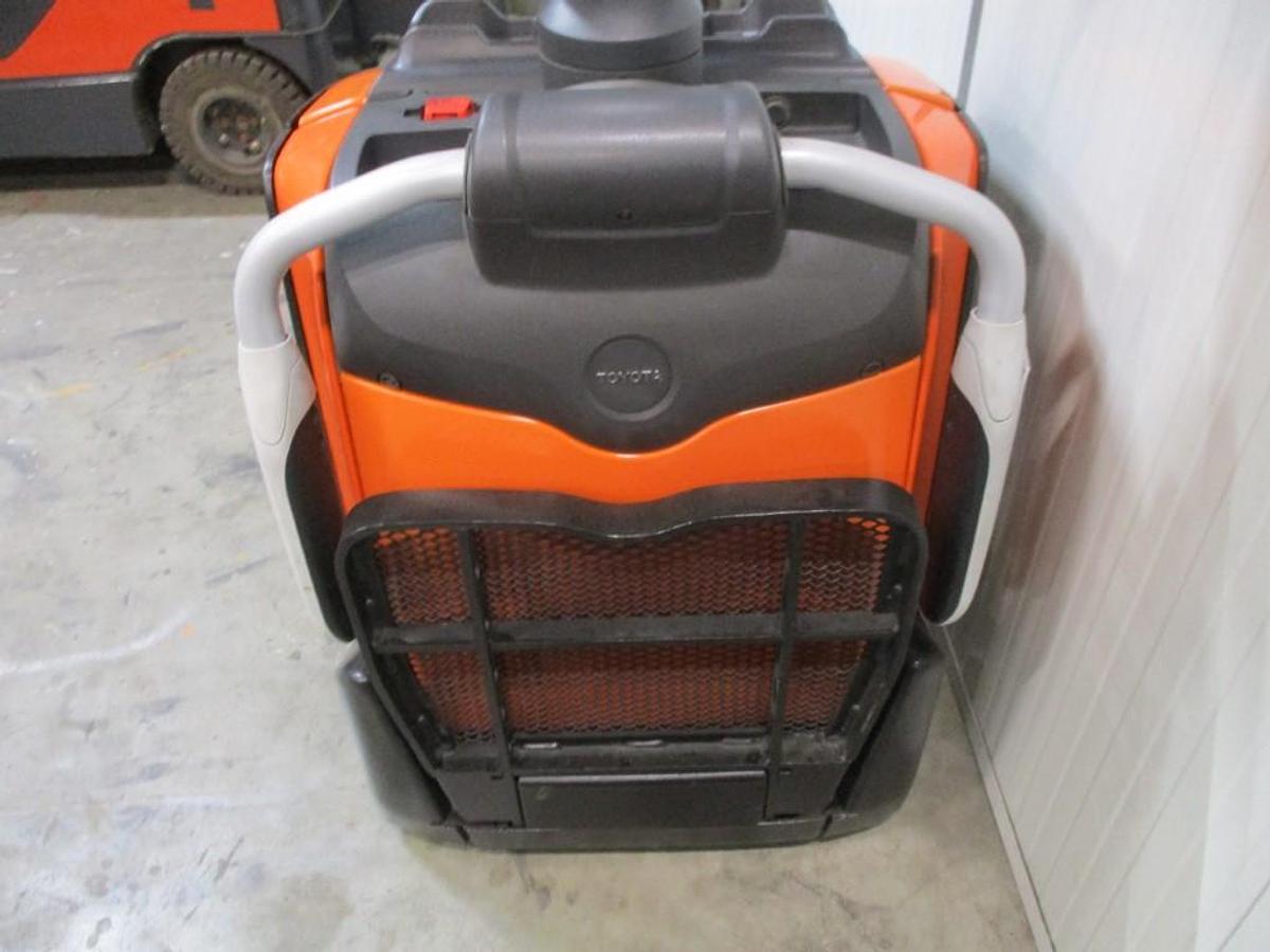 Refurbished 2019 TOYOTA LPE200 - 1993
