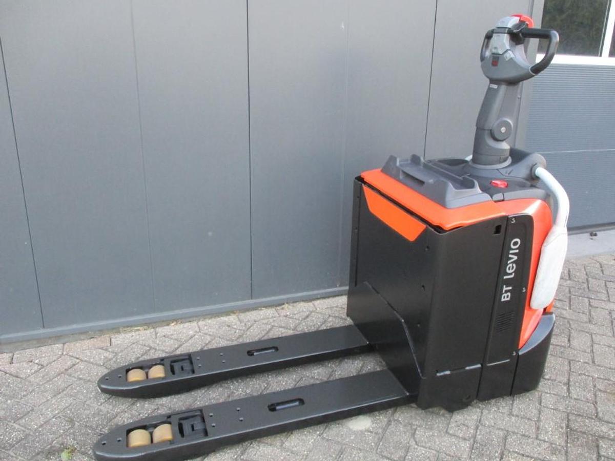 Refurbished 2015 BT LPE200 - 1972