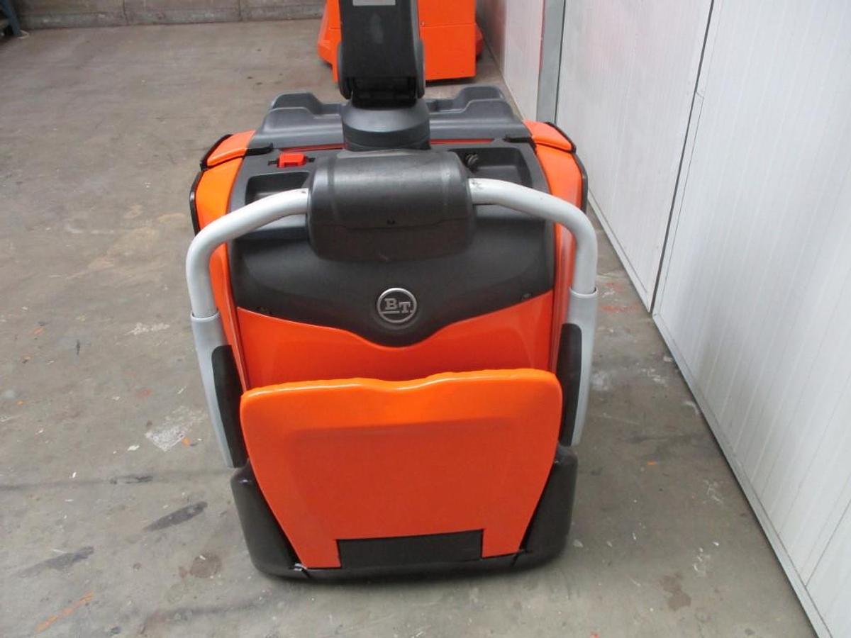 Refurbished 2015 TOYOTA BT LPE200 - 2331