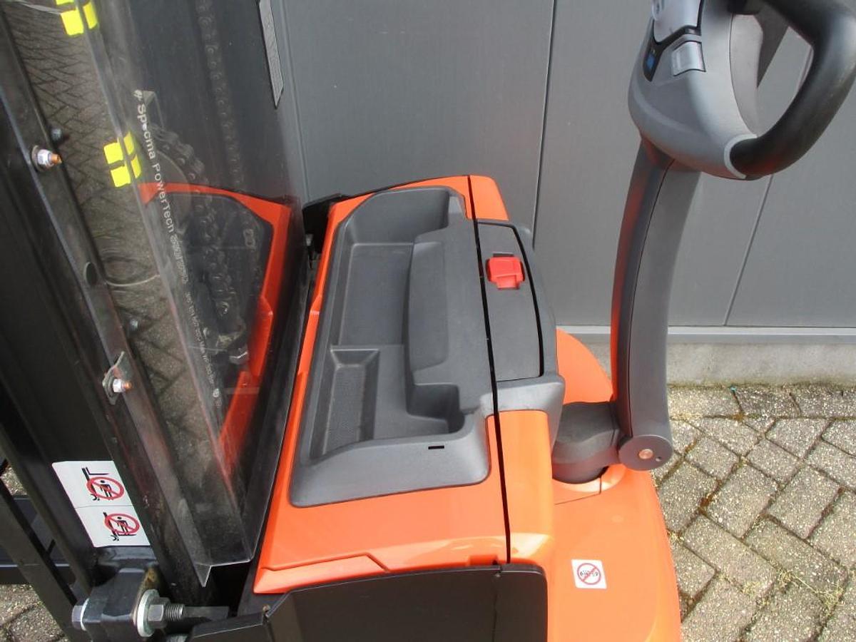 Refurbished 2018 TOYOTA SWE140L - 260