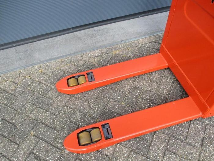 Gerenoveerd 2015 Linde T16 - 3181