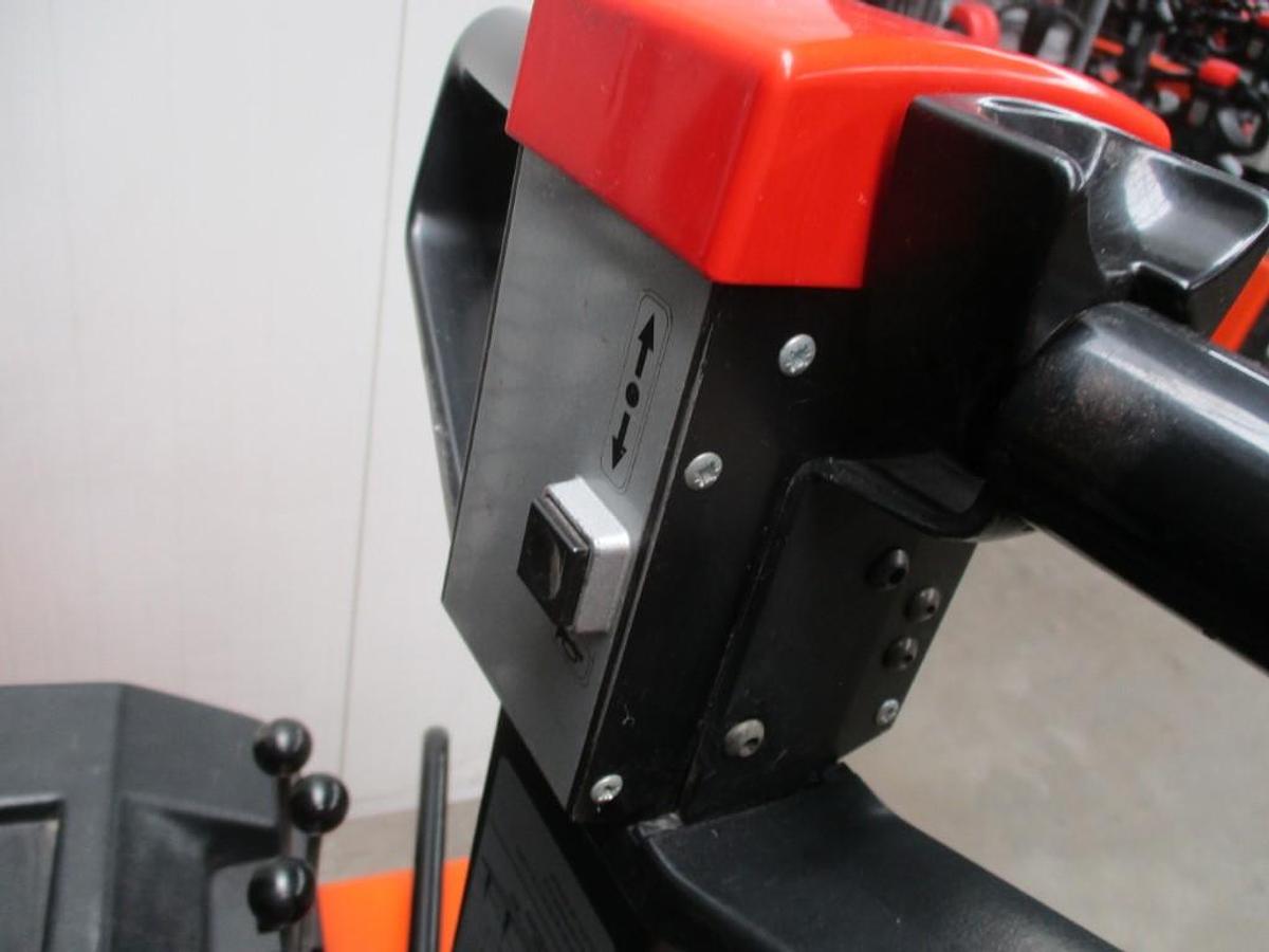 Refurbished 2012 BT TOYOTA RWE120 triplex - 3466