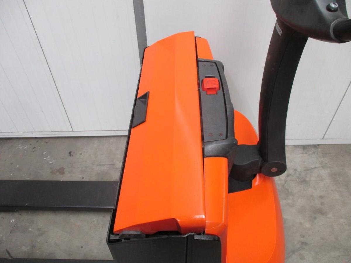 Refurbished 2014 TOYOTA BT LWE140 - 761