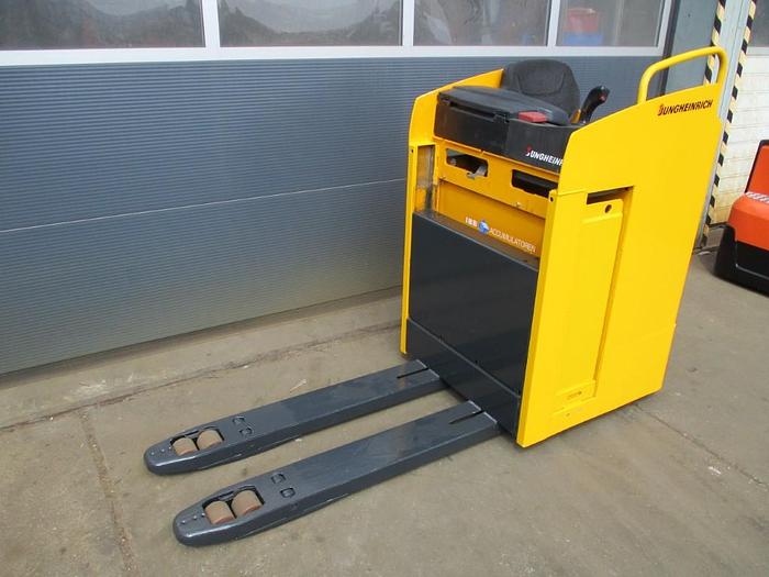 Used 2013 Jungheinrich - 5715