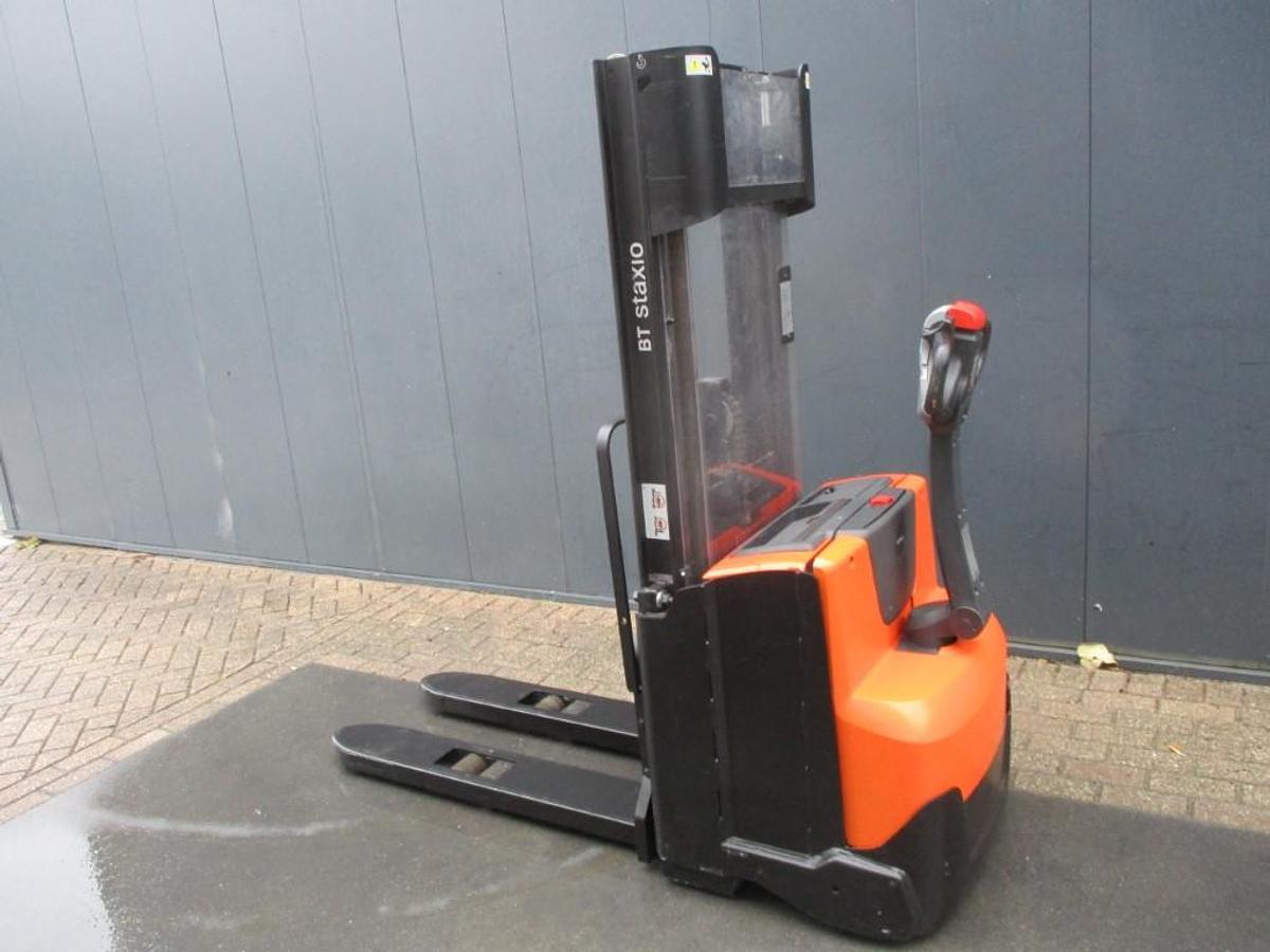 Refurbished 2012 TOYOTA BT SWE120 - 842