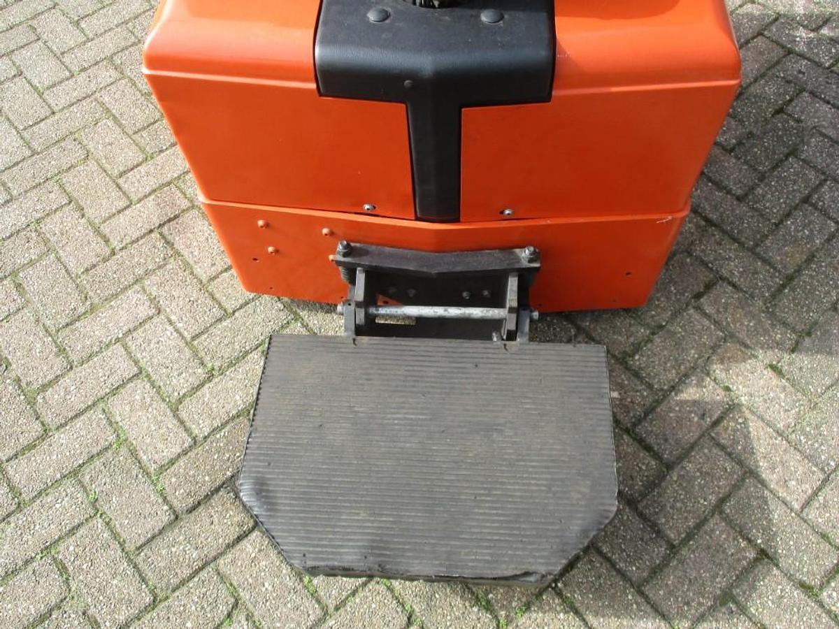 Refurbished 2011 BT TOYOTA RWE120 - 5424