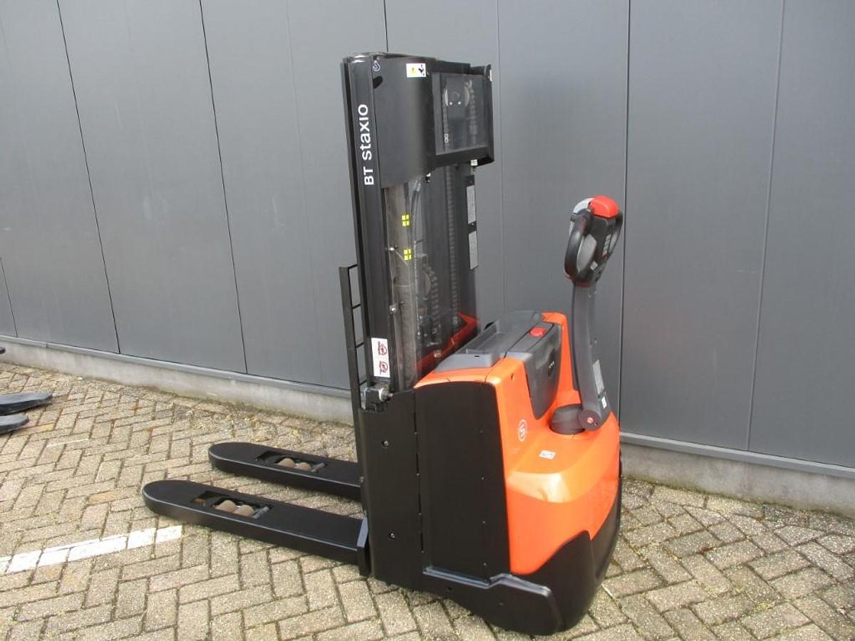 Refurbished 2018 TOYOTA SWE140L - 260