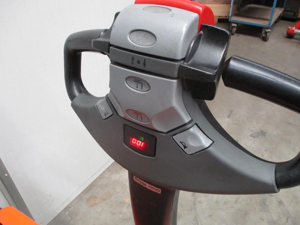Refurbished 2013 TOYOTA BT LWE140 - 781