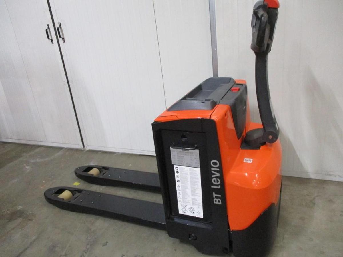 Refurbished 2021 TOYOTA LWE200 - 606