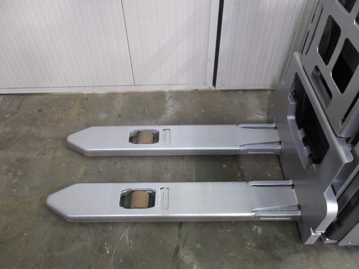 Refurbished 2018 STILL EXV16