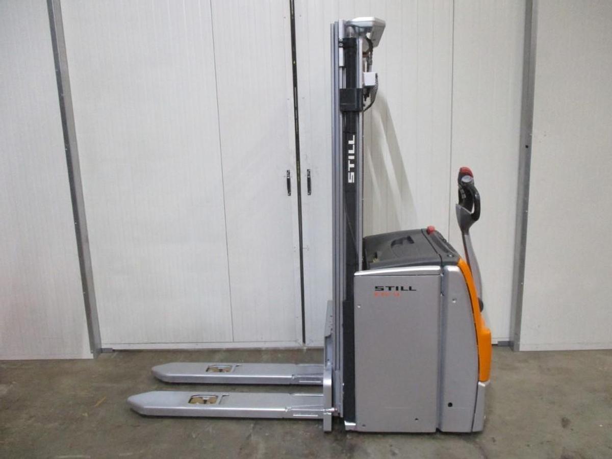 Refurbished 2020 STILL EXV14 triplex - 2438