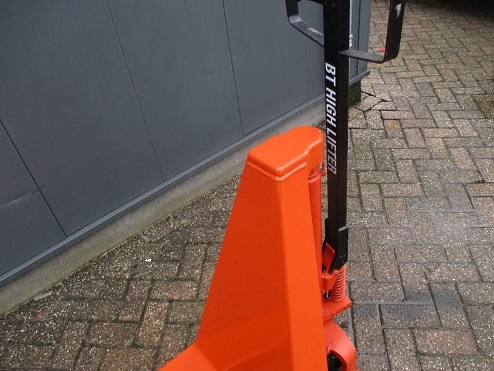 Refurbished 2002 BT HL 1000